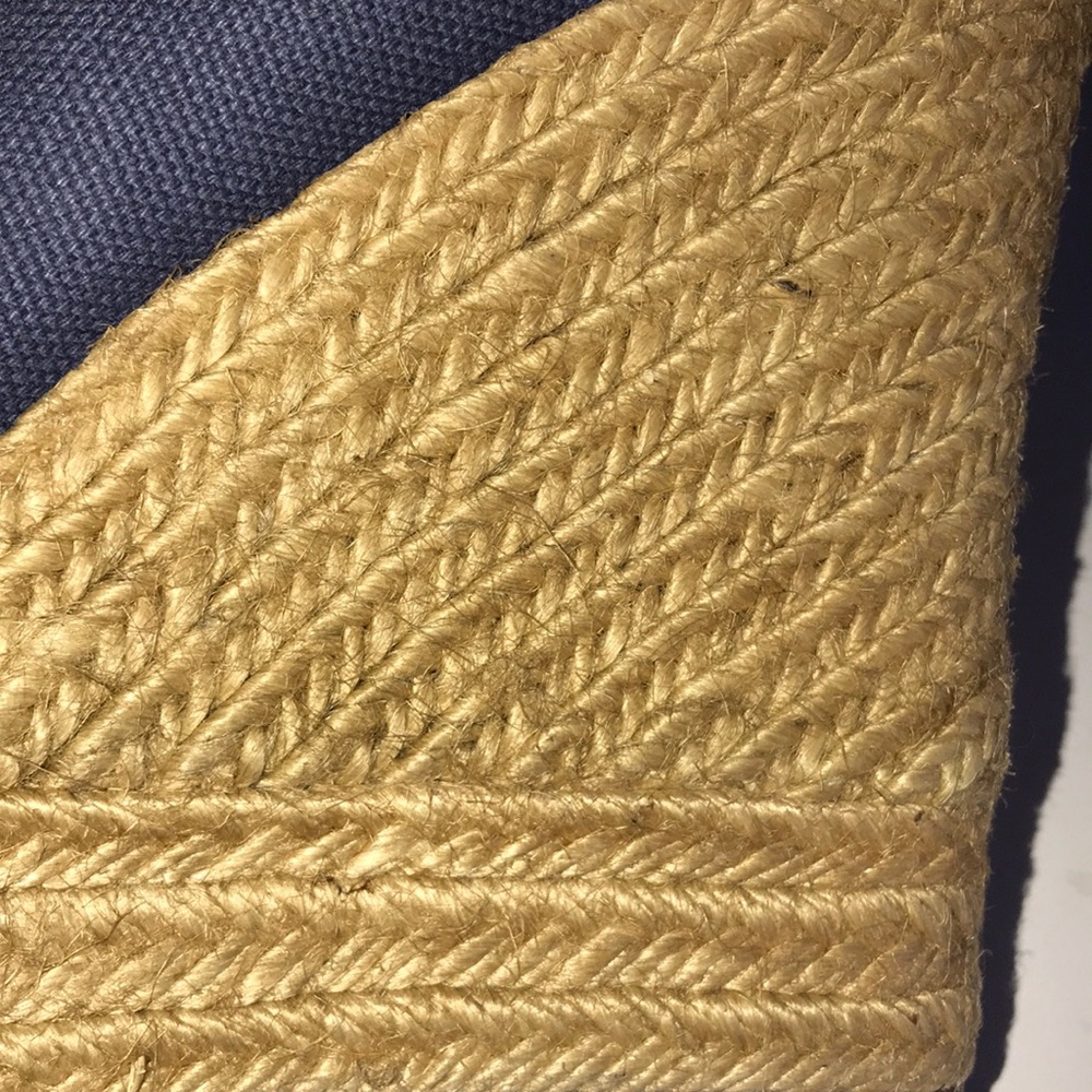 Women’s Aldo Pre-Loved Espadrille Wedgies - Picture 6 of 9